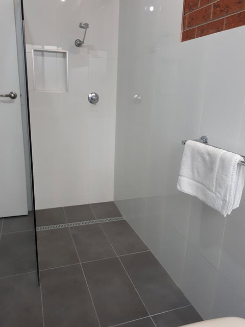 Beachcomber Holiday Units - Accommodation Mt buller 10