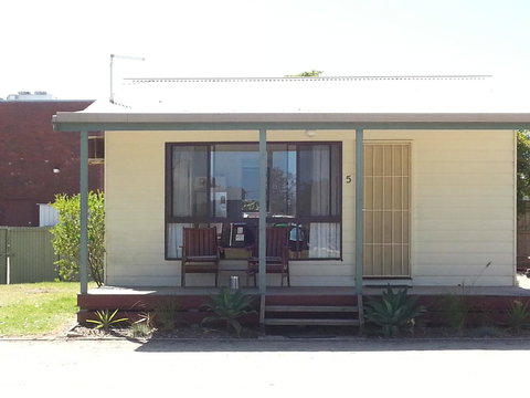 Beachcomber Holiday Units - Accommodation Mt buller 21
