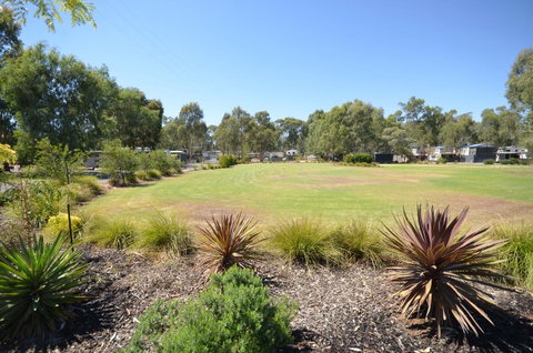 Tasman Holiday Parks - Merool On The Murray - Accommodation Mt buller 5
