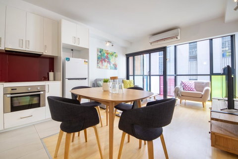 Canvas Suites On Russell Place - Accommodation Mt Buller 24