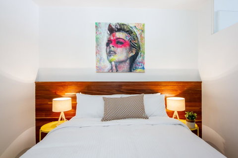 Canvas Suites On Russell Place - Accommodation Mt Buller 21