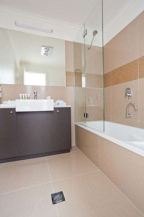 Bairnsdale International - Accommodation Mt Buller 4