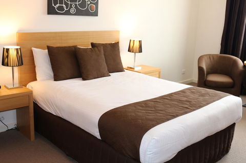 Bairnsdale International - Accommodation Mt Buller 32