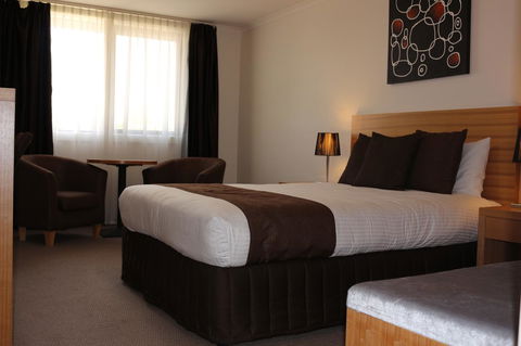 Bairnsdale International - Accommodation Mt Buller 21