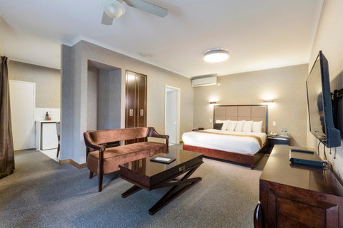 Eltham Gateway Hotel & Conference Centre - Accommodation Mt Buller 3