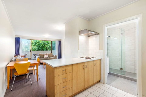Knox International Hotel And Apartments - Accommodation Mt Buller 3