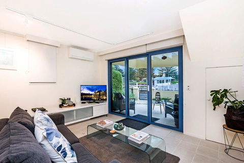 The Waterfront Apartment - Accommodation Mt Buller 9