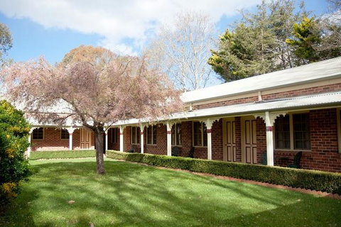The Carrington Inn - Bungendore - Accommodation Mt Buller 0