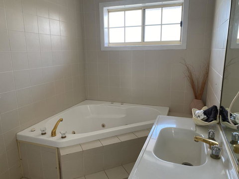 The Major Mitchell Motel - Accommodation Mt Buller 2