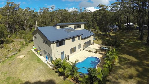 THE PALM FARM - PET FRIENDLY - WEEKLY ONLY - Accommodation Mt buller 0