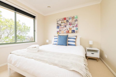 The Tinnock Entertainer Large & Comfy + Wifi - Accommodation Mt buller 2