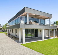 Top Class Beach Front Tootgarook - Accommodation Mt Buller
