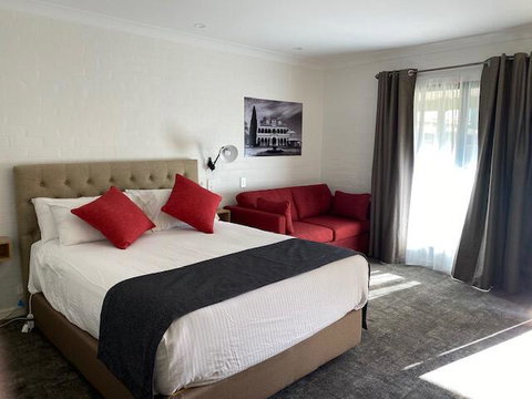 Town Square Motel - Accommodation Mt buller 2