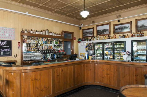 Ulmarra Hotel - Accommodation Mt Buller 2
