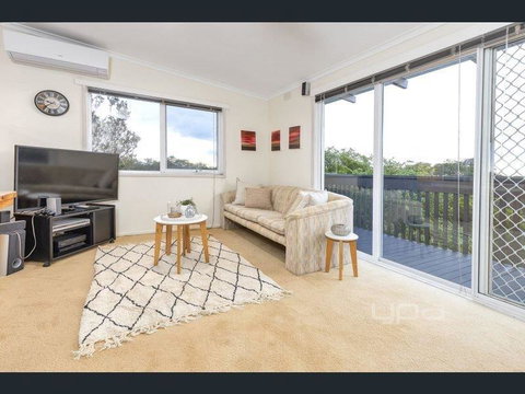 Valentine Sandcastles - Accommodation Mt Buller 2
