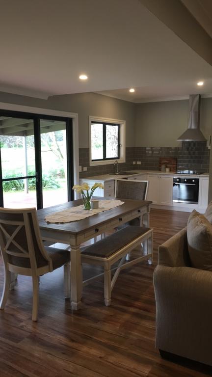 Walnut Tree Cottages - Accommodation Mt Buller 1