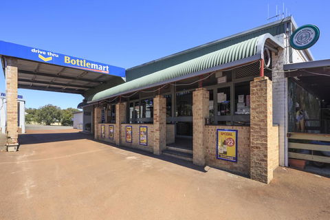 Walpole Hotel Motel - Accommodation Mt Buller 2