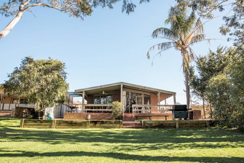 Water's Edge Bundalong - Accommodation Mt Buller 1