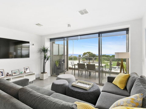 WATERFRONT TWO - Position Perfect , , , NEW LISTING 2019, , ,  - Accommodation Mt buller 0