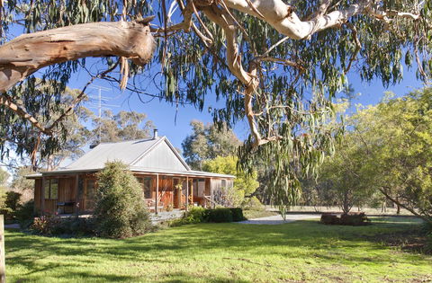 Bluegum Ridge Cottages - Accommodation Mt Buller 7