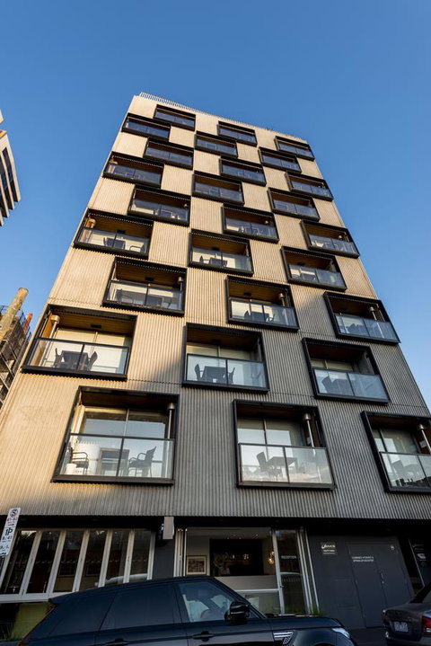 Oaks Melbourne South Yarra Suites - Accommodation Mt Buller 0