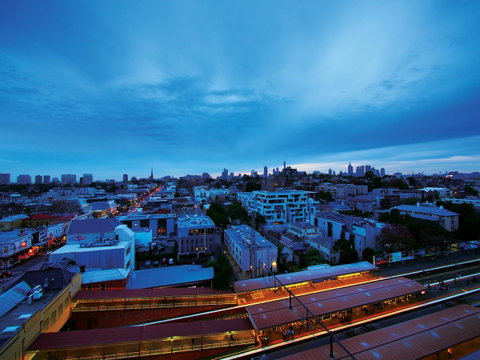 Oaks Melbourne South Yarra Suites - Accommodation Mt Buller 9