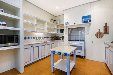 Edge17 Port Fairy Wharf - Accommodation Mt Buller 4