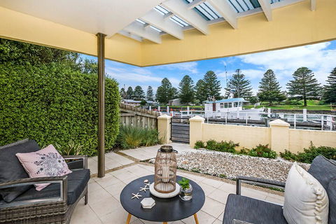 Edge17 Port Fairy Wharf - Accommodation Mt Buller 16