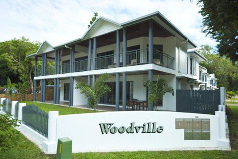 Woodville Beach Townhouse 6 - Accommodation Mt Buller 0