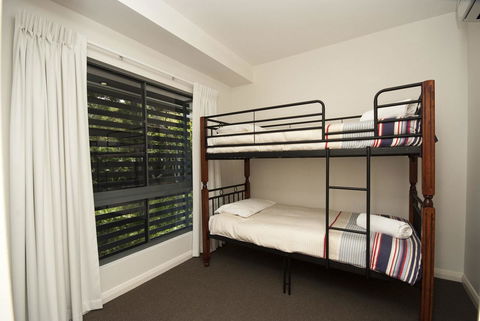 Woodville Beach Townhouse 6 - Accommodation Mt Buller 1