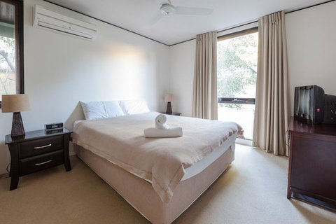 The Hastings Beach Houses - Accommodation Mt buller 14