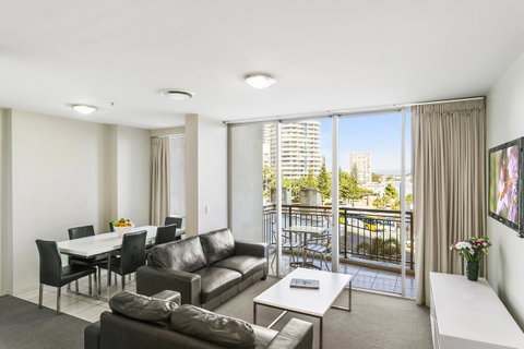 Mantra Towers Of Chevron - Accommodation Mt Buller 24