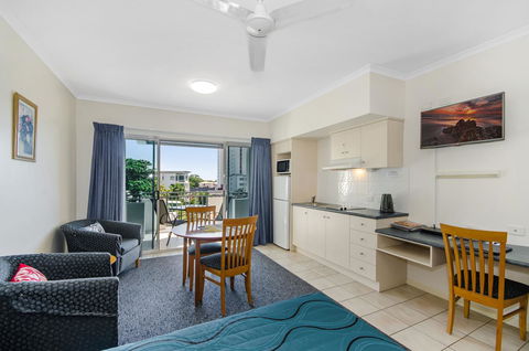 Madison Ocean Breeze Apartments - Accommodation Mt Buller 11
