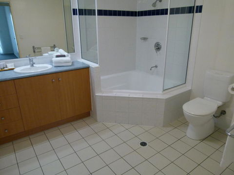 Madison Ocean Breeze Apartments - Accommodation Mt Buller 33