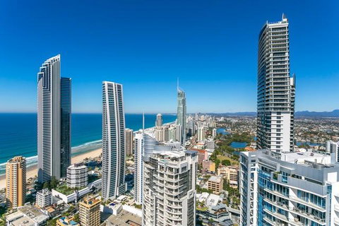 Beach Stay - Ocean & Riverview Resort Chevron Renaissance Central Surfers Paradise - Accommodation Mt Buller 23