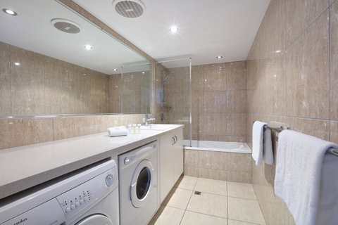 Peninsular Beachfront Resort - Accommodation Mt buller 14