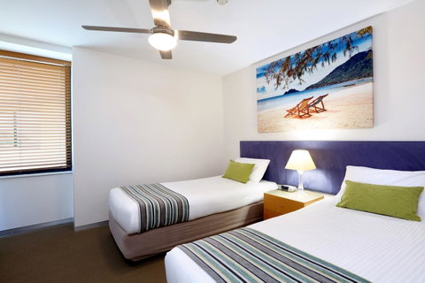 Peninsular Beachfront Resort - Accommodation Mt buller 13