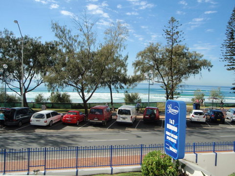 Grosvenor Beachfront Apartments Surfers Paradise - Accommodation Mt Buller 16