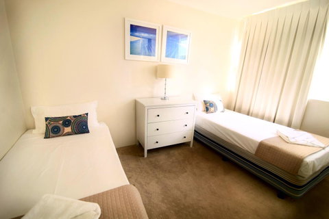 Grosvenor Beachfront Apartments Surfers Paradise - Accommodation Mt Buller 35