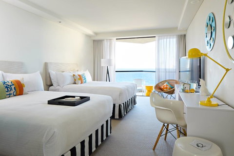 QT Gold Coast - Accommodation Mt Buller 5