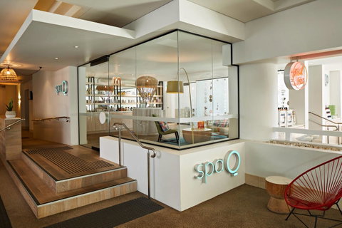 QT Gold Coast - Accommodation Mt Buller 17