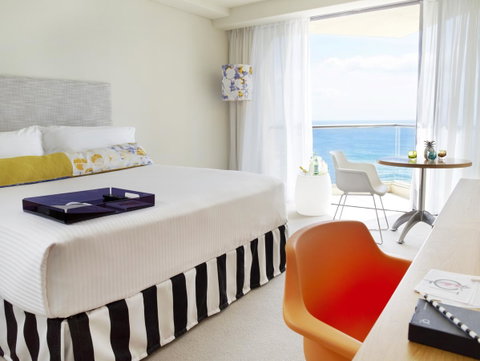 QT Gold Coast - Accommodation Mt Buller 8