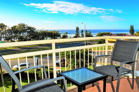 Seacrest Beachfront Apartments Surfers Paradise - Accommodation Mt Buller 36