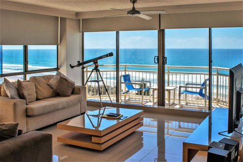 Seacrest Beachfront Apartments Surfers Paradise - Accommodation Mt Buller 30