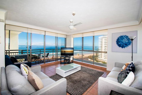 Seacrest Beachfront Apartments Surfers Paradise - Accommodation Mt Buller 2