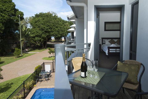 Woodville Beach Townhouse 5 - Accommodation Mt Buller 4