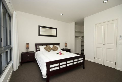 Woodville Beach Townhouse 5 - Accommodation Mt Buller 2