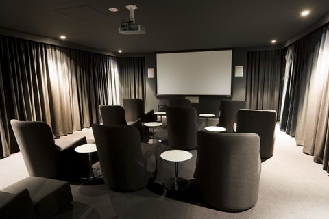Mantra Circle On Cavill - Accommodation Mt Buller 43