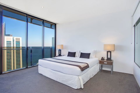Mantra Circle On Cavill - Accommodation Mt Buller 9