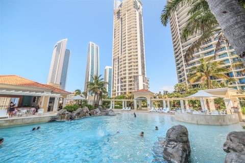 Towers Of Chevron - Private Apartment - Accommodation Mt Buller 0
